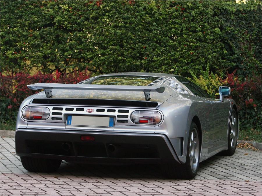  Bugatti EB110 SuperSport 1993 года  (фото 11 из 11)